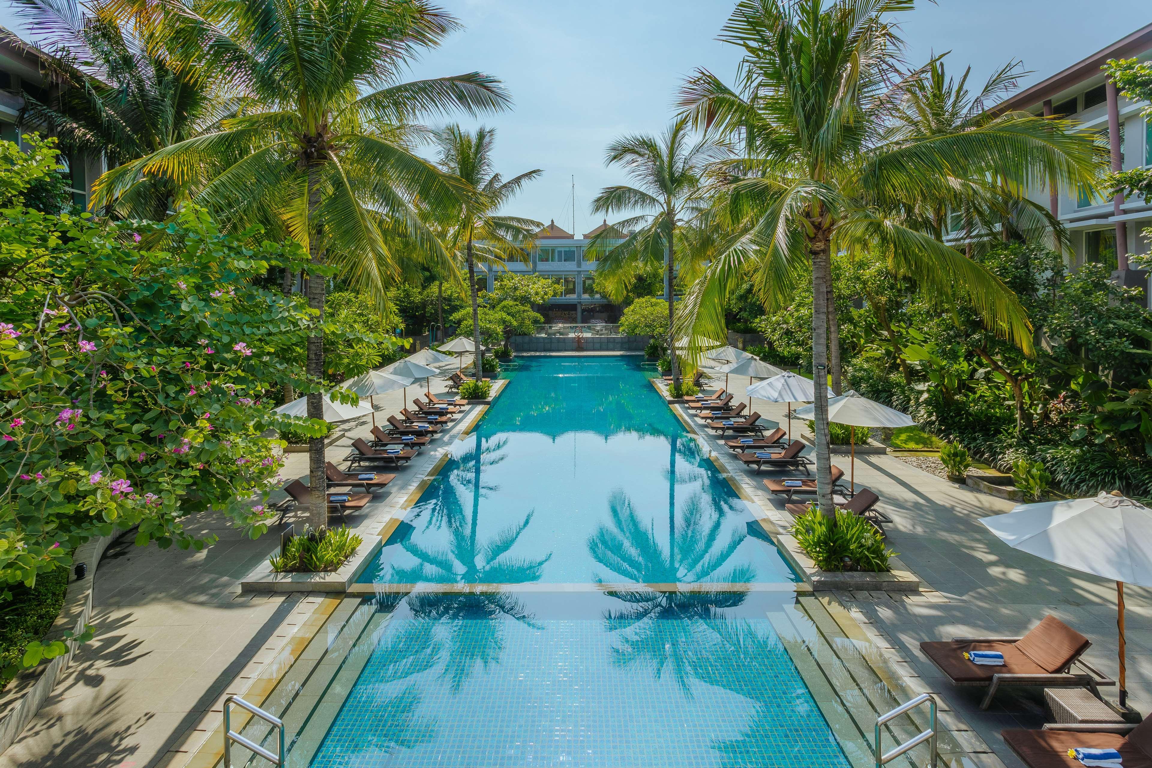 Hilton Garden Inn Bali Ngurah Rai Airport Kuta Lombok Exterior foto